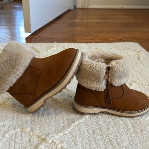 Zara toddler girls faux fur lined boots size 23